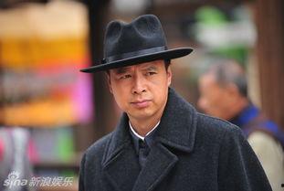 褚栓忠主演的电视剧,传奇人生，荧屏风采